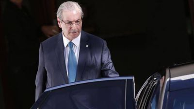 Dilma y Lula ordenan la contraofensiva para alejar la amenaza de juicio
