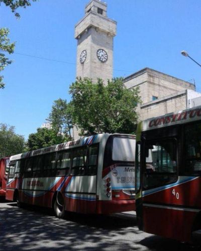 Choferes levantaron la protesta, pero si no aumentan el boleto realizar�n un paro de 24 horas