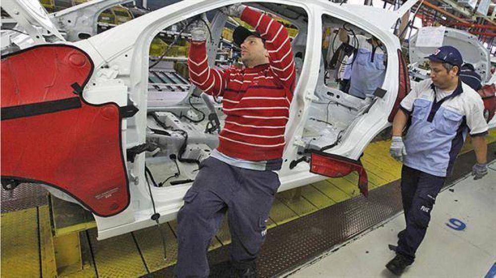 Fiat invertir� US$ 650 millones, el primer gran anuncio que recibir� el nuevo gobierno
