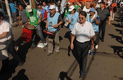 ATE contra Altolaguirre: �Que el ajuste no lo paguen los trabajadores�