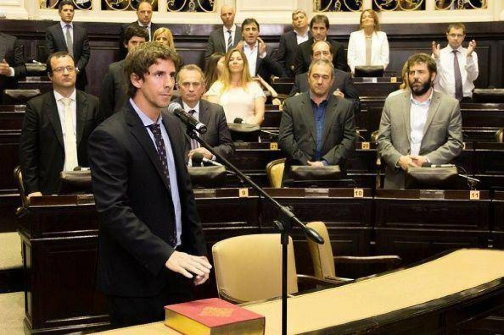 Juan Andreotti jur� como Diputado de la provincia de Buenos Aires