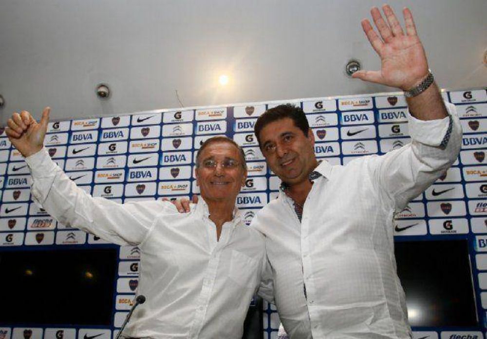 Angelici logr� la reelecci�n y ser� presidente de Boca hasta 2019