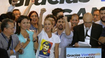 Venezuela: la oposición derrotó de manera contundente al chavismo