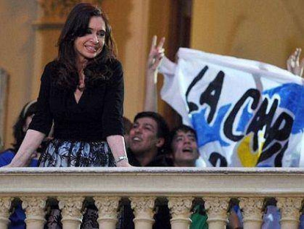 CFK posterg� a las universidades de Mar del Plata y Tandil