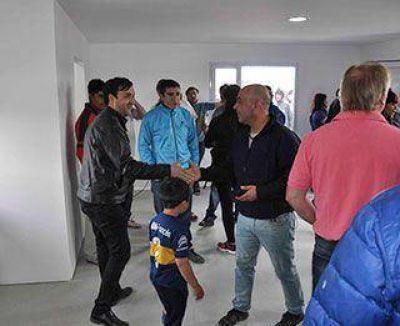 Grasso inaugur� la sede de la Junta Vecinal Natividad de Jes�s