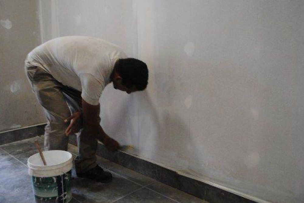 Ultima etapa constructiva de la sala para el tom�grafo en el Hospital Municipal de Chascom�s