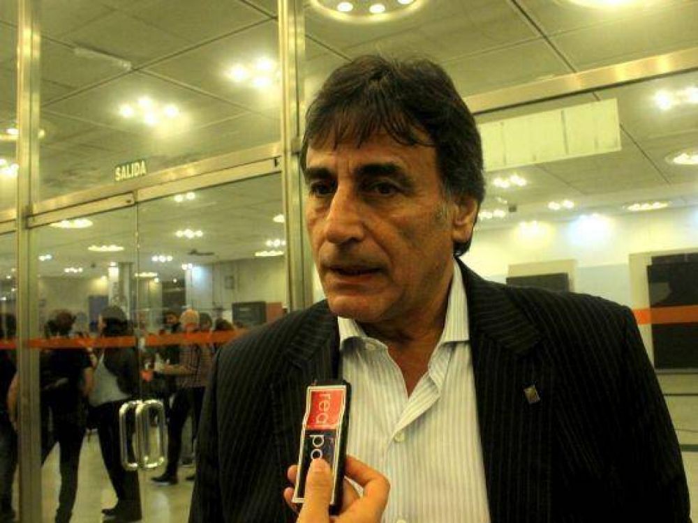 Eslaiman, sobre la transici�n: �La estoy sufriendo porque Scioli nos deja una provincia devastada�