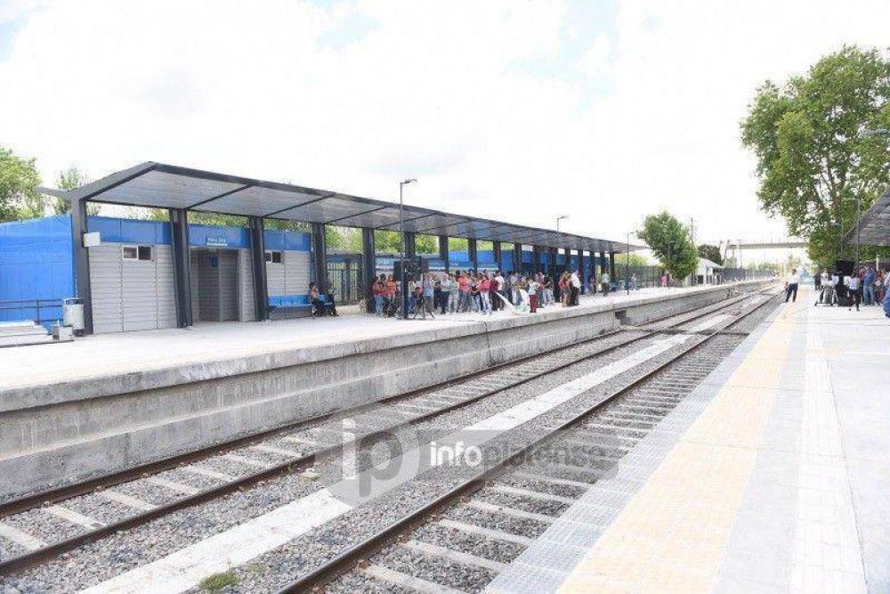 Randazzo adelant� que el Tren Roca electrificado llegar� en marzo a La Plata 