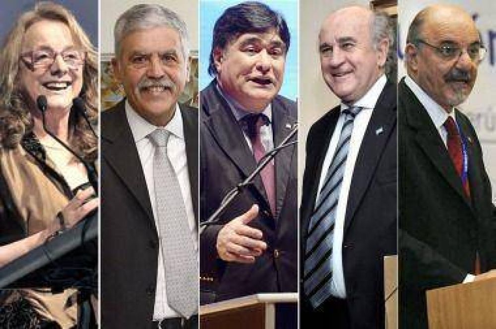 Cinco funcionarios hist�ricos se despiden despu�s de 12 a�os en la primera l�nea de gobierno