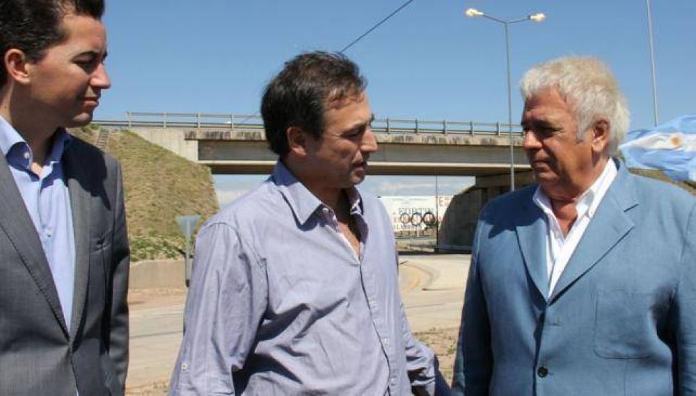 Mestre: Peligra el pago de los sueldos