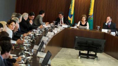 Maniobras de la oposici�n para dilatar el juicio pol�tico a Dilma