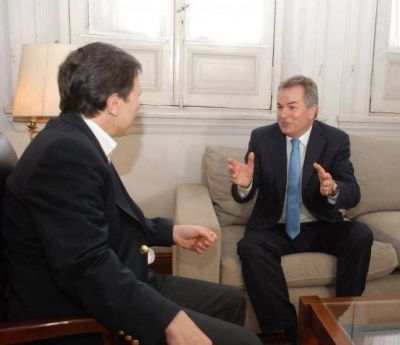 Bevilacqua no estar�a presente en el acto de asunci�n de Gay