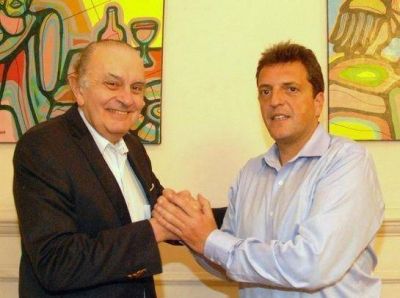 Duras cr�ticas al massismo de un aliado