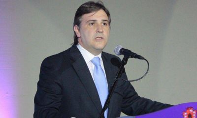 Aunque le dieron muy pocos cargos p�blicos, Llaryora admiti� que �jugar� en equipo�