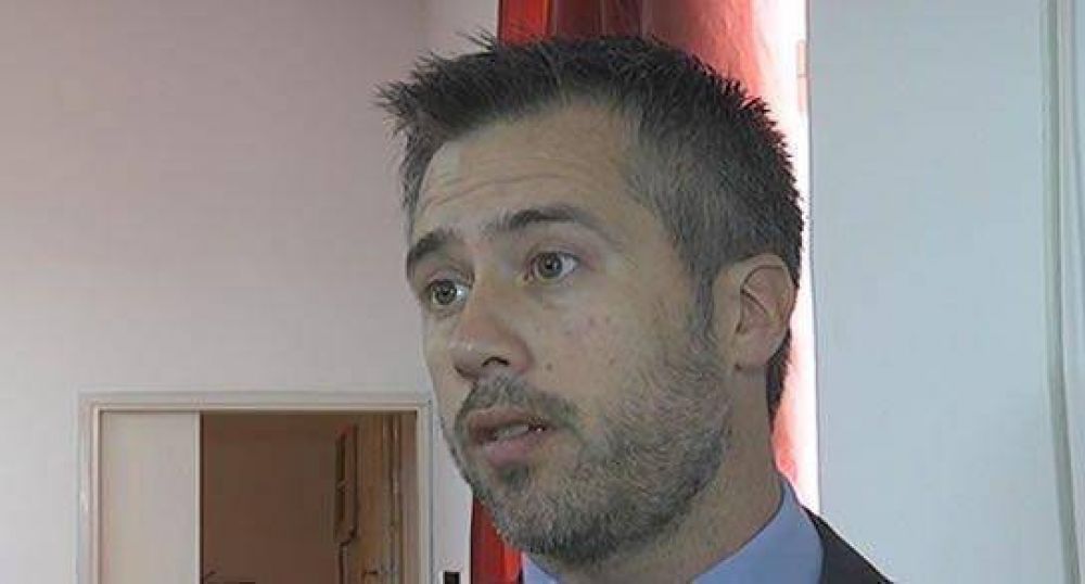 Busatto busca renovar el peronismo
