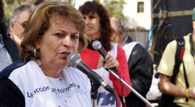 Docentes volvieron a reclamarle a Vidal una �convocatoria urgente�