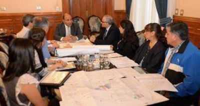 El Gobierno procura garantizar el abastecimiento de agua potable