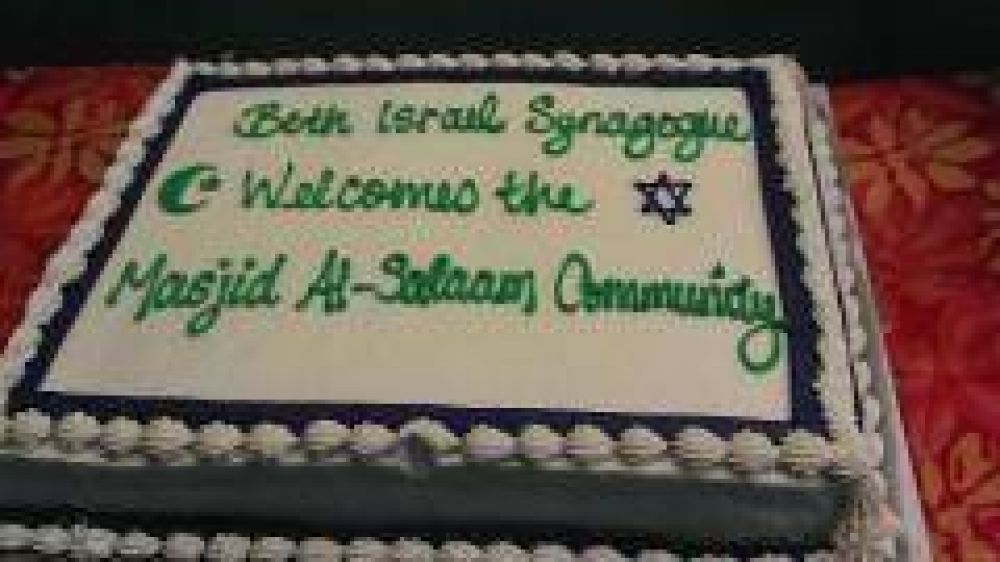 Sinagoga de Canadá acoge a los fieles islámicos