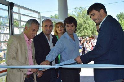 Eseverri junto a Galli inaugur� el Servicio Municipal Territorial 6