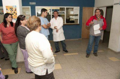 Salud pide al Gobierno un aumento de emergencia de tres mil pesos