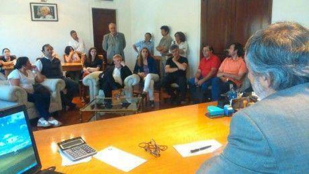 Fern�ndez presidi� la primer reuni�n de gabinete en Trenque Lauquen