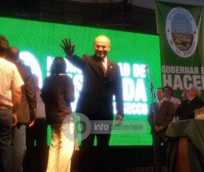 Secco asumi� su cuarto mandato: �No vamos a bajar ninguna bandera�