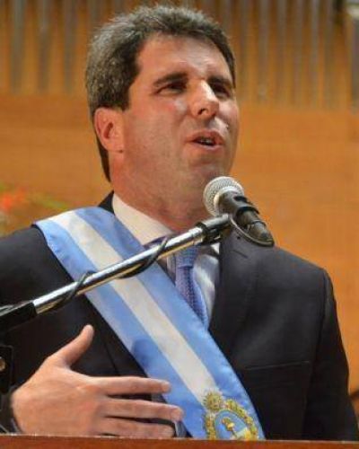 El gobernador Sergio U�ac tiene su primer reuni�n de gabinete