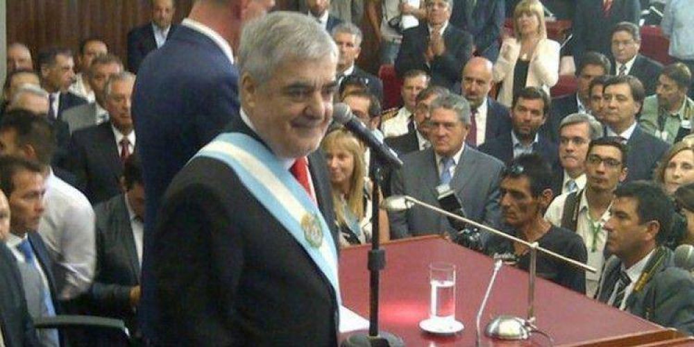 �Venimos a reconstruir una provincia que est� partida� 
