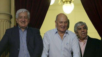 Los sindicatos analizan pedir un 28% de aumento en las paritarias 2016