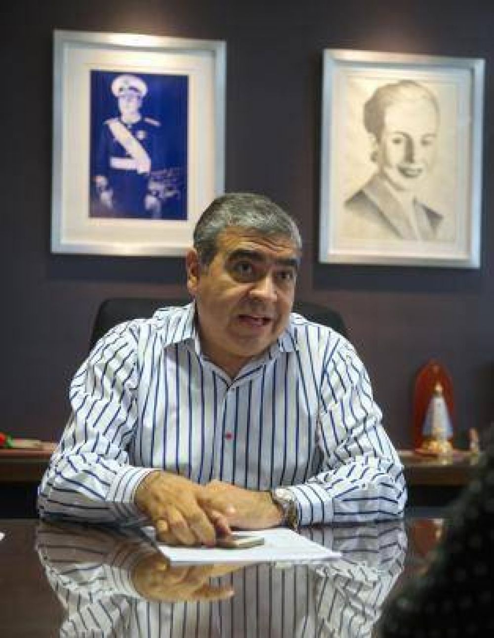 Alfaro le pide obras por $1.500 millones a Cano