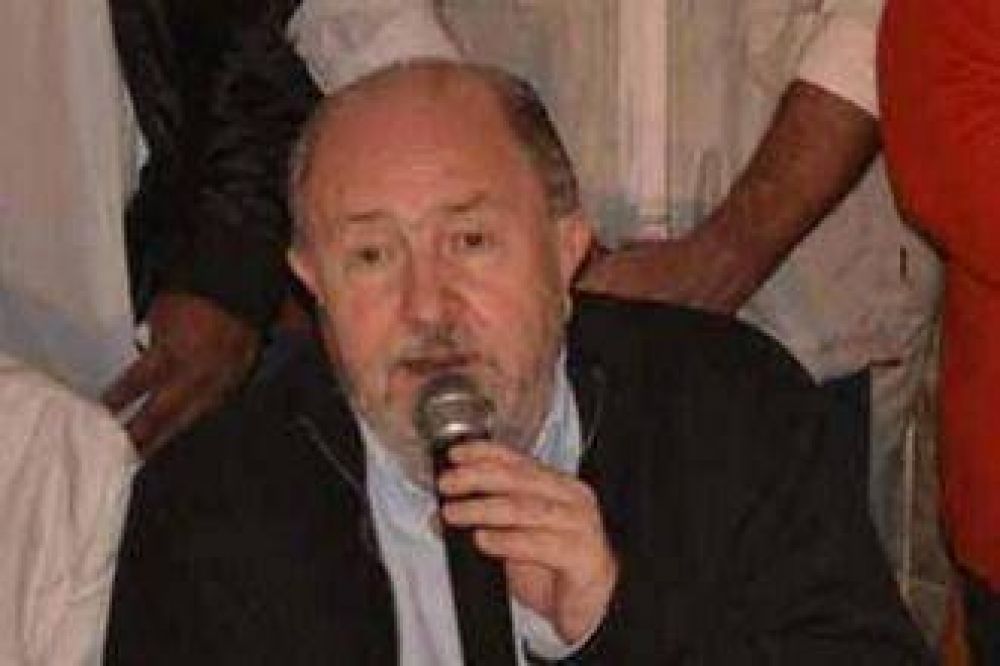 Verna reclam� la deuda del gobierno nacional con La Pampa en el encuentro con Macri