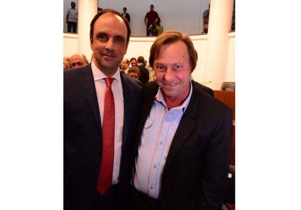 Varisco asisti� a la asunci�n del intendente de Santa Fe