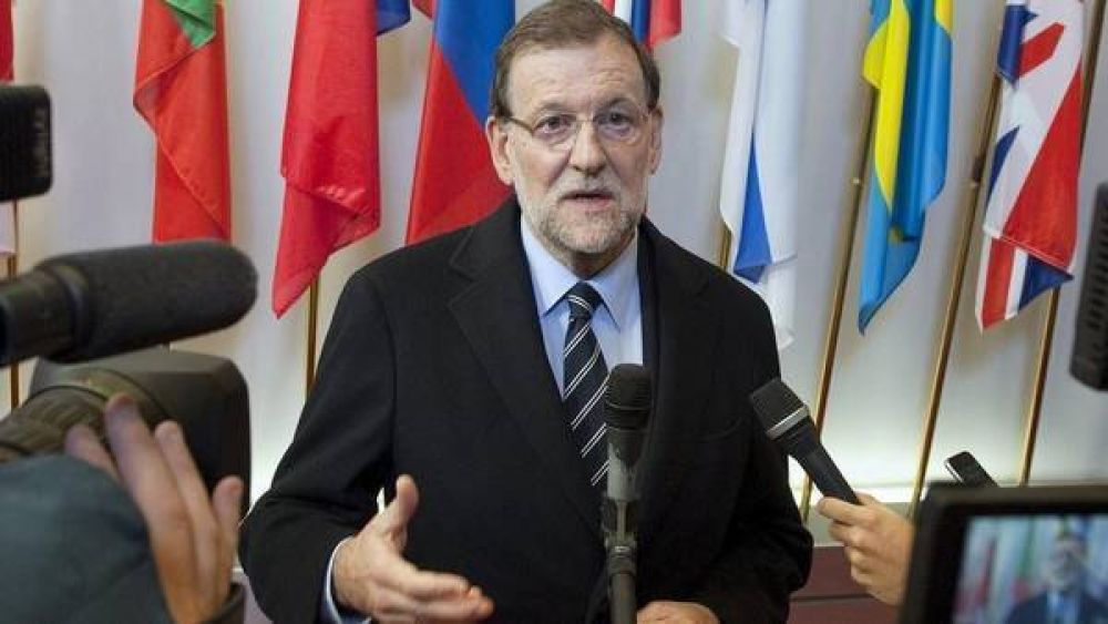 Los sondeos apuntalan a Rajoy, pero muy lejos de una mayor�a