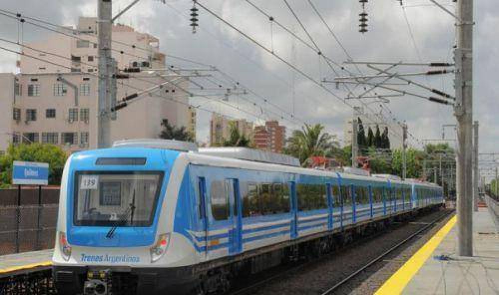 Comienza a circular el tren el�ctrico en el ramal Constituci�n - Quilmes