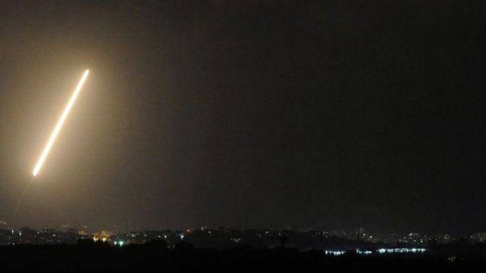 Israel bombarde� blancos de Hamas tras el lanzamiento de un cohete desde la Franja de Gaza