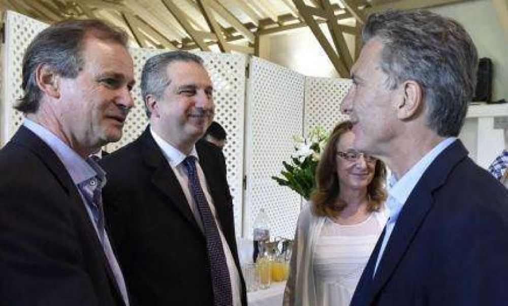 �Hay voluntad para que la obra p�blica contin�e, como el gasoducto y la autov�a