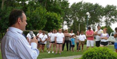 EI intendente Cellillo inauguro la temporada de verano en Alvear