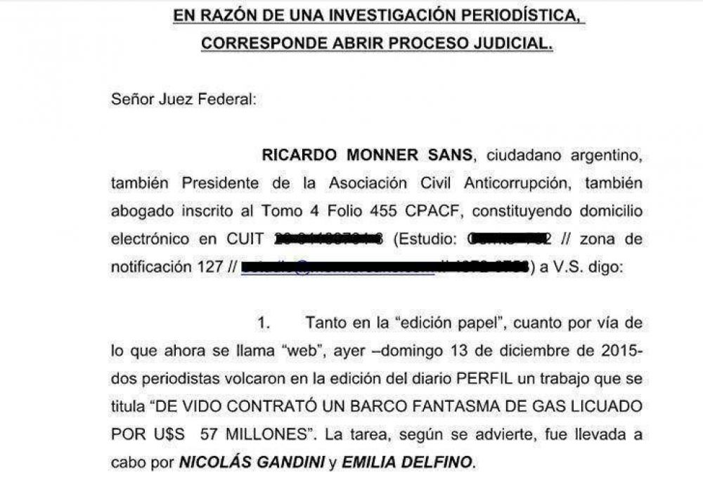 Denuncian a De Vido por la 