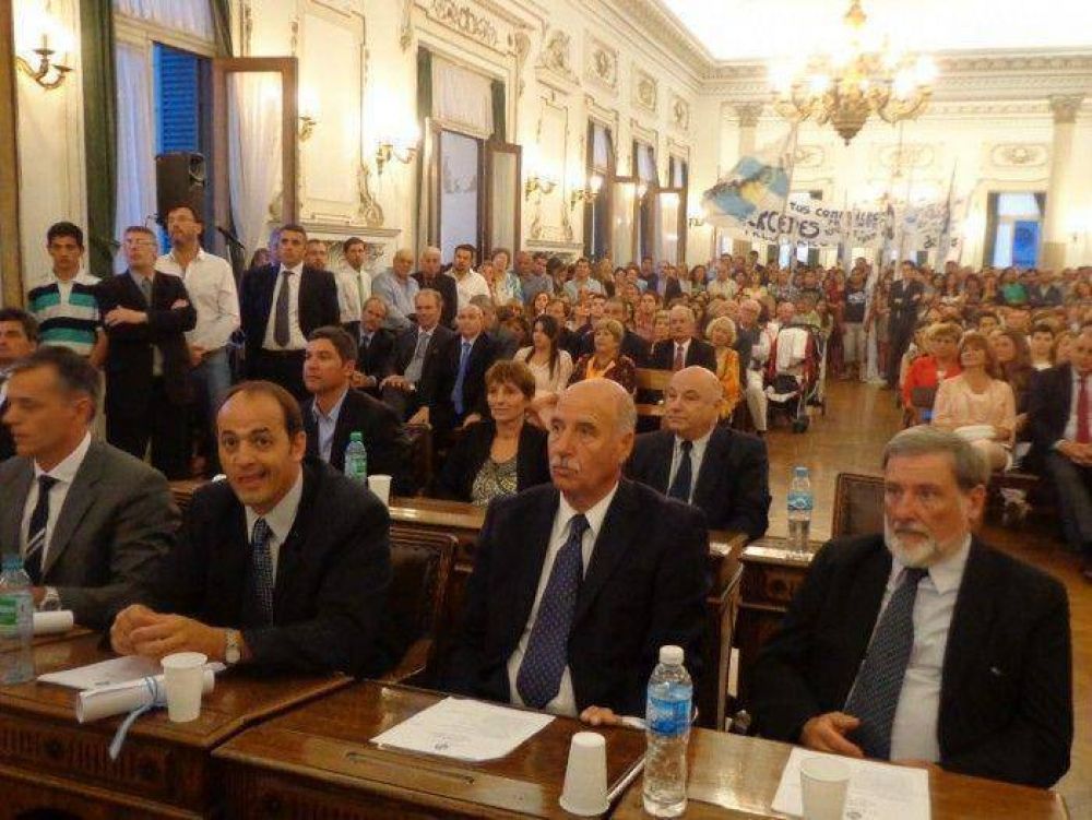 �El vecinalismo no quiere acordar� las comisiones, fijan desde el massismo 