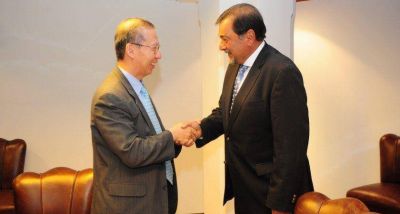 Isa recibi� al embajador del pa�s asi�tico, Kim Byung Kwon