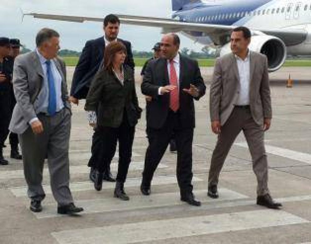 Los gobiernos nacional, salte�o y tucumano aunaron esfuerzos para aliviar la tragedia