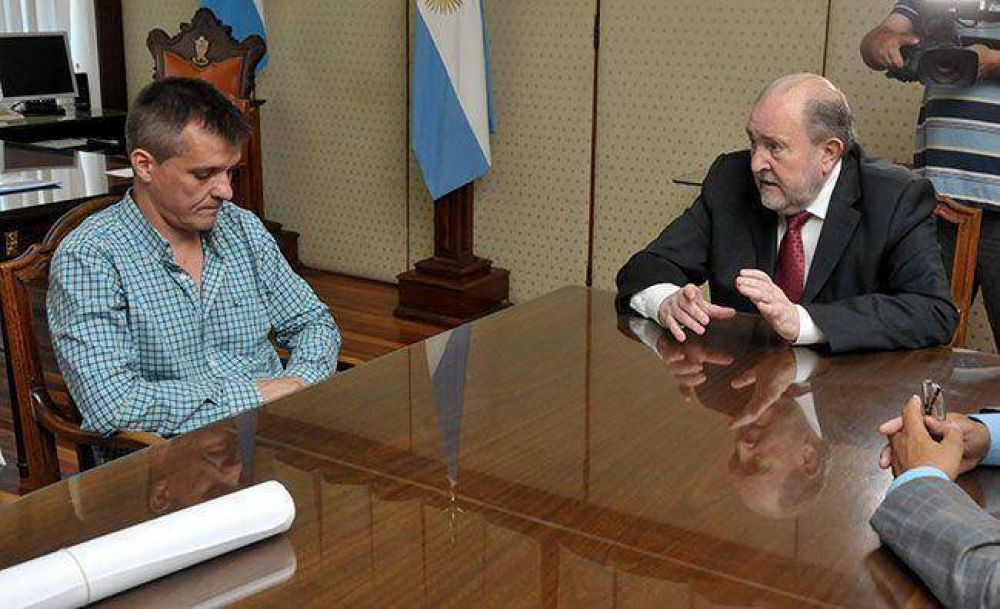 Altolaguirre, con Verna: 
