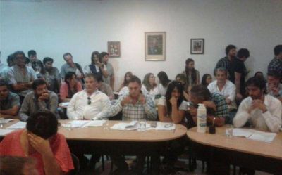 Tras un tenso debate y con cambios, el Concejo aprob� la Emergencia Econ�mica y Sanitaria