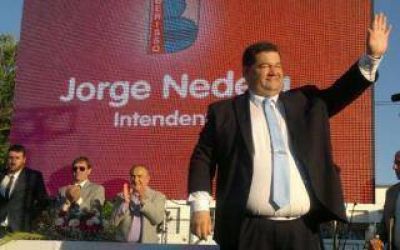 Berisso: Nedela asumi� como Intendente y tom� juramento a sus funcionarios
