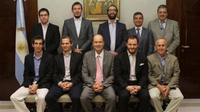 Ya est� redactada la medida para abrir el cepo y devaluar