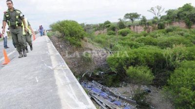 Sigue en estado cr�tico el gendarme que fue trasladado a Tucum�n por la tragedia en Salta
