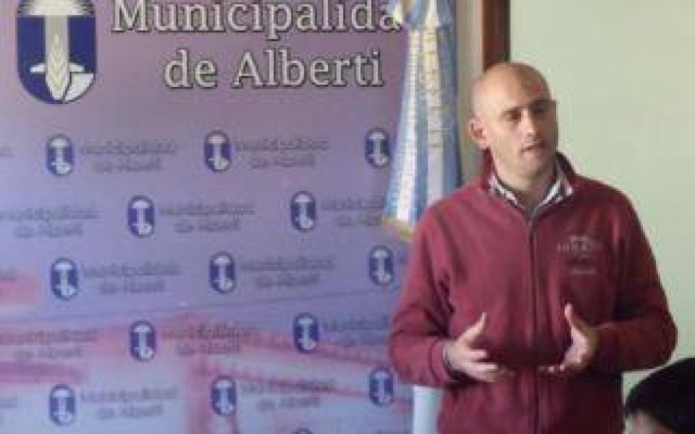Alberti: El Intendente ser� tambi�n el Secretario de Hacienda