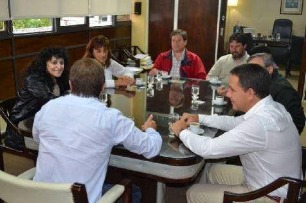 El intendente Di Cesare se reuni� con concejales de diferentes bloques