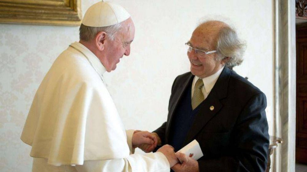 El Papa felicitó a Pérez Esquivel por su compromiso con los pobres