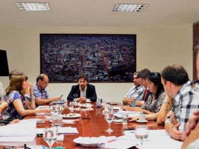 S�enz avanza con la creaci�n de la oficina Anticorrupci�n